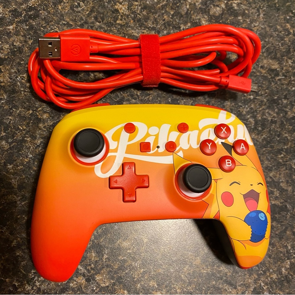 Nintendo Switch Pokémon Enhanced Wired Controller
